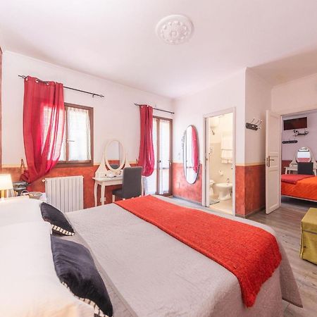 Room In Bb - Family Room In History House Rome Extérieur photo
