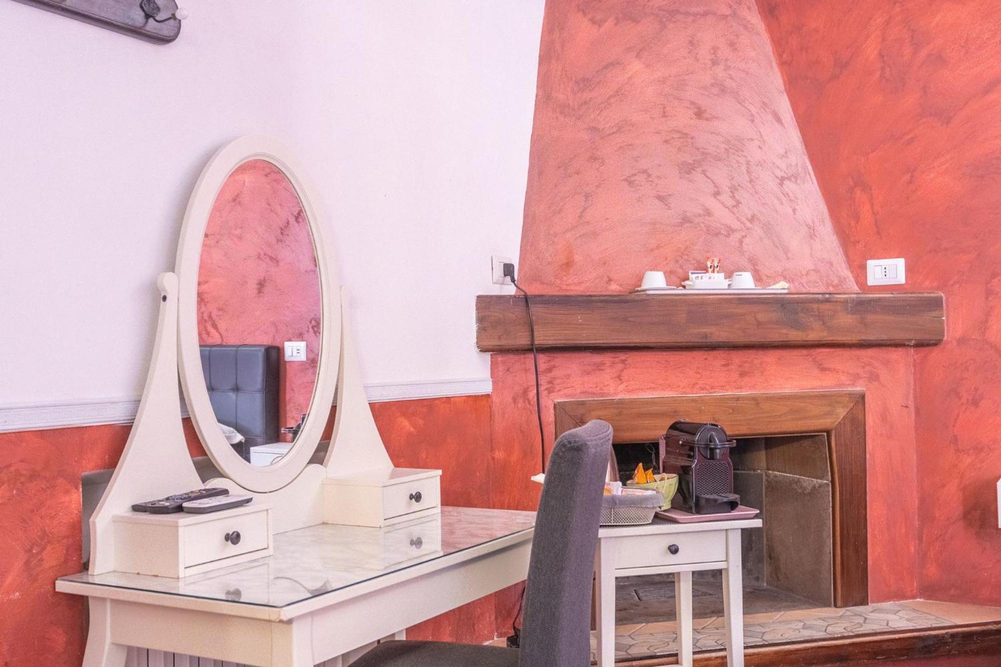 Room In Bb - Family Room In History House Rome Extérieur photo